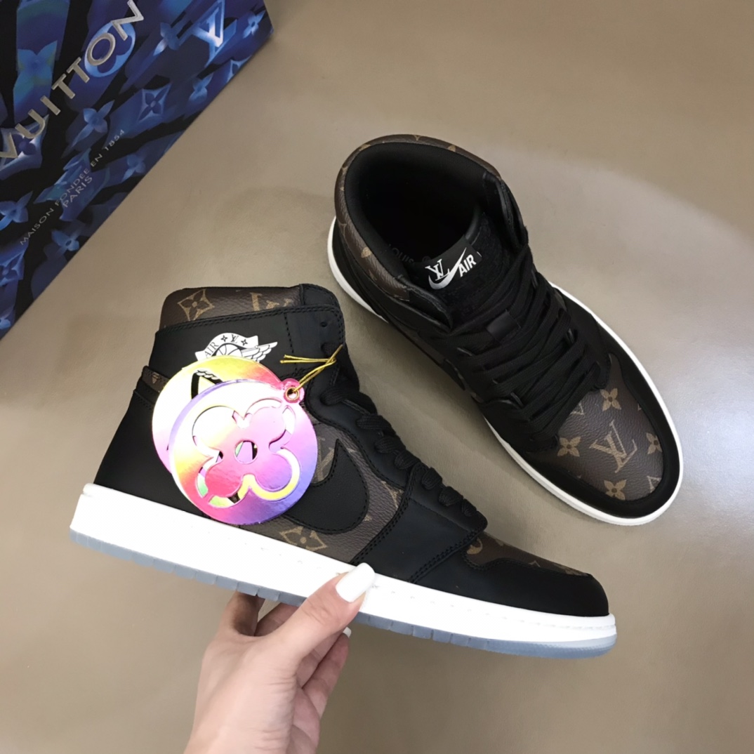 Louis Vuitton & Nike sneaker 12 - vstockx
