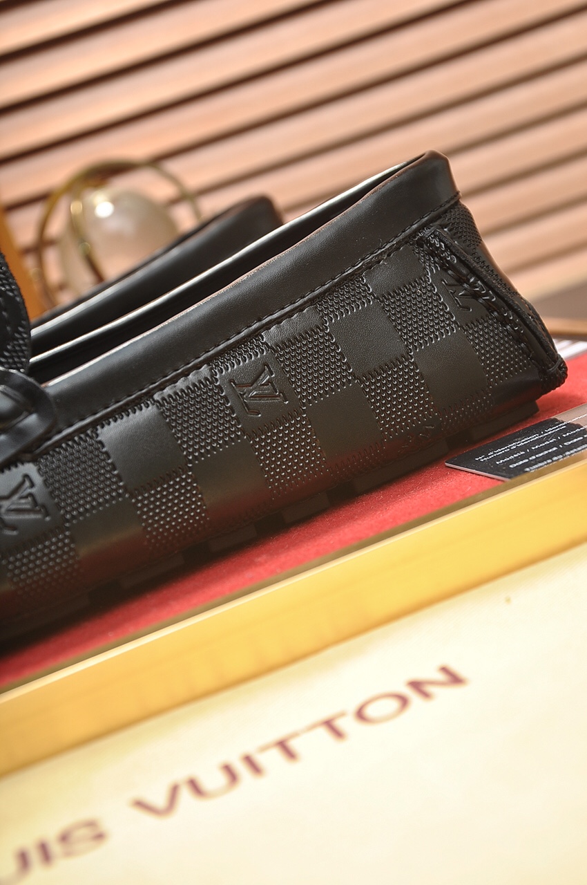 Louis Vuitton Leather Boots 36 - vstockx