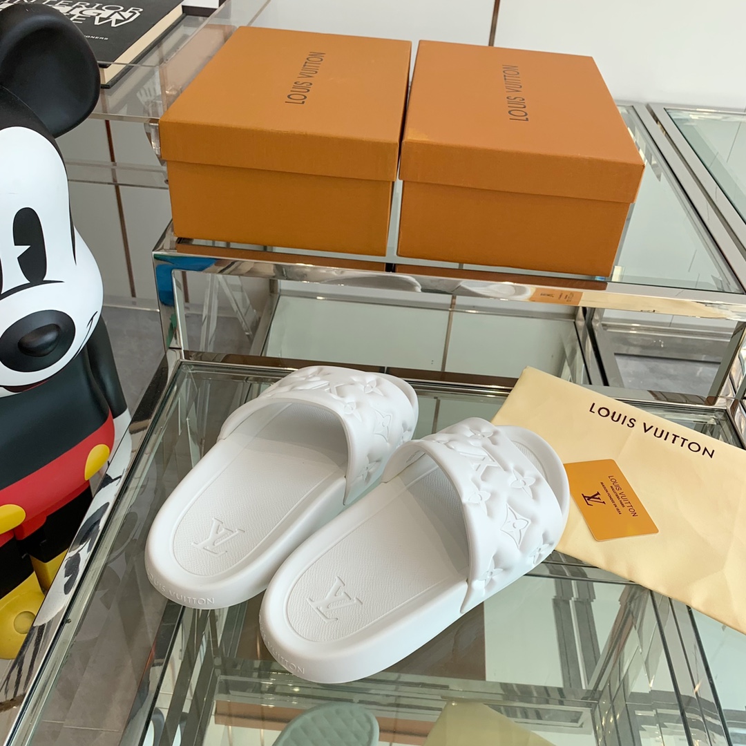 Louis Vuitton shoes WOMEN 2 - vstockx