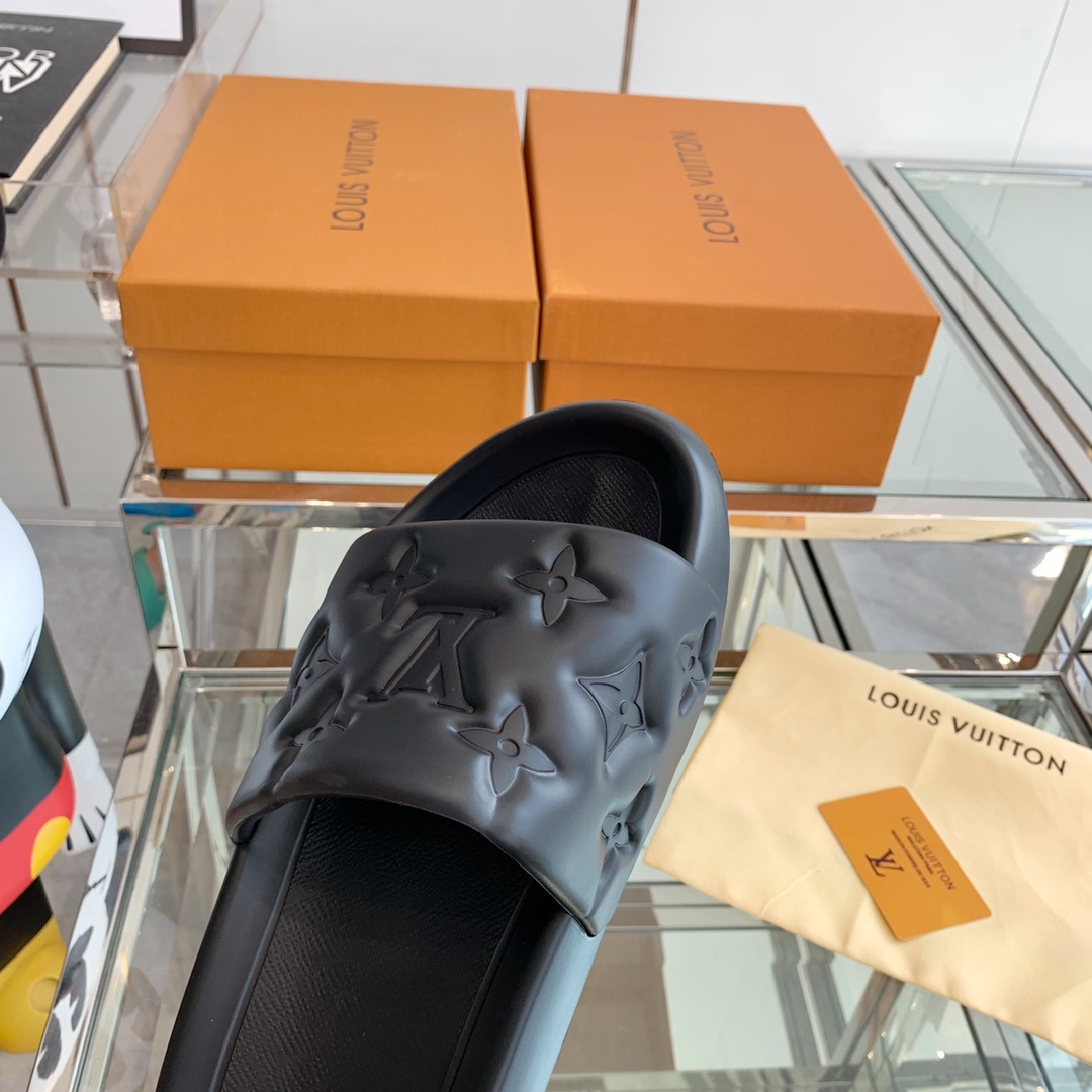 Louis Vuitton shoes WOMEN 2 - vstockx