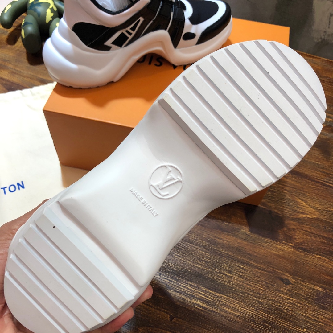 Louis Vuitton Archlight 4 - vstockx
