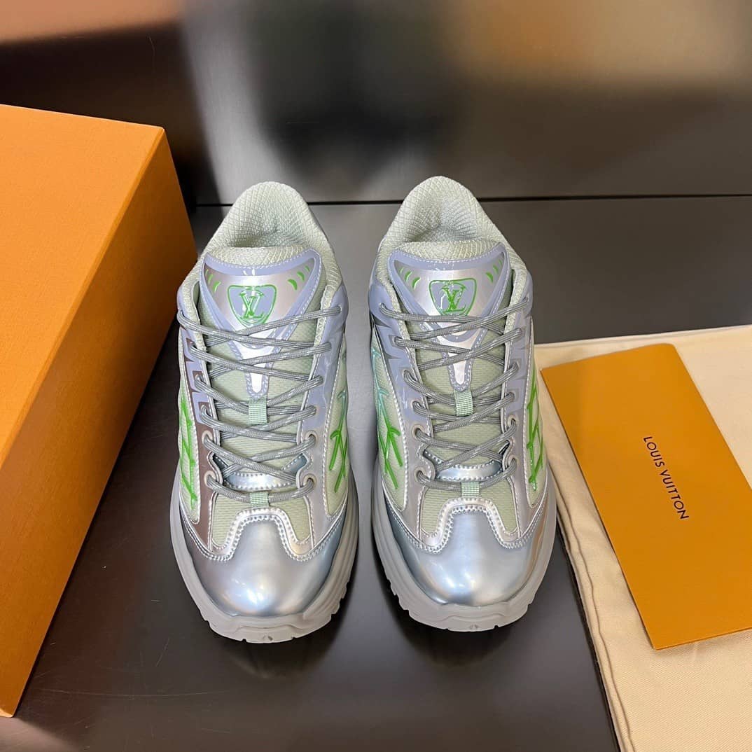 Louis Vuitton LV Discovery Lace Up Grey - vstockx