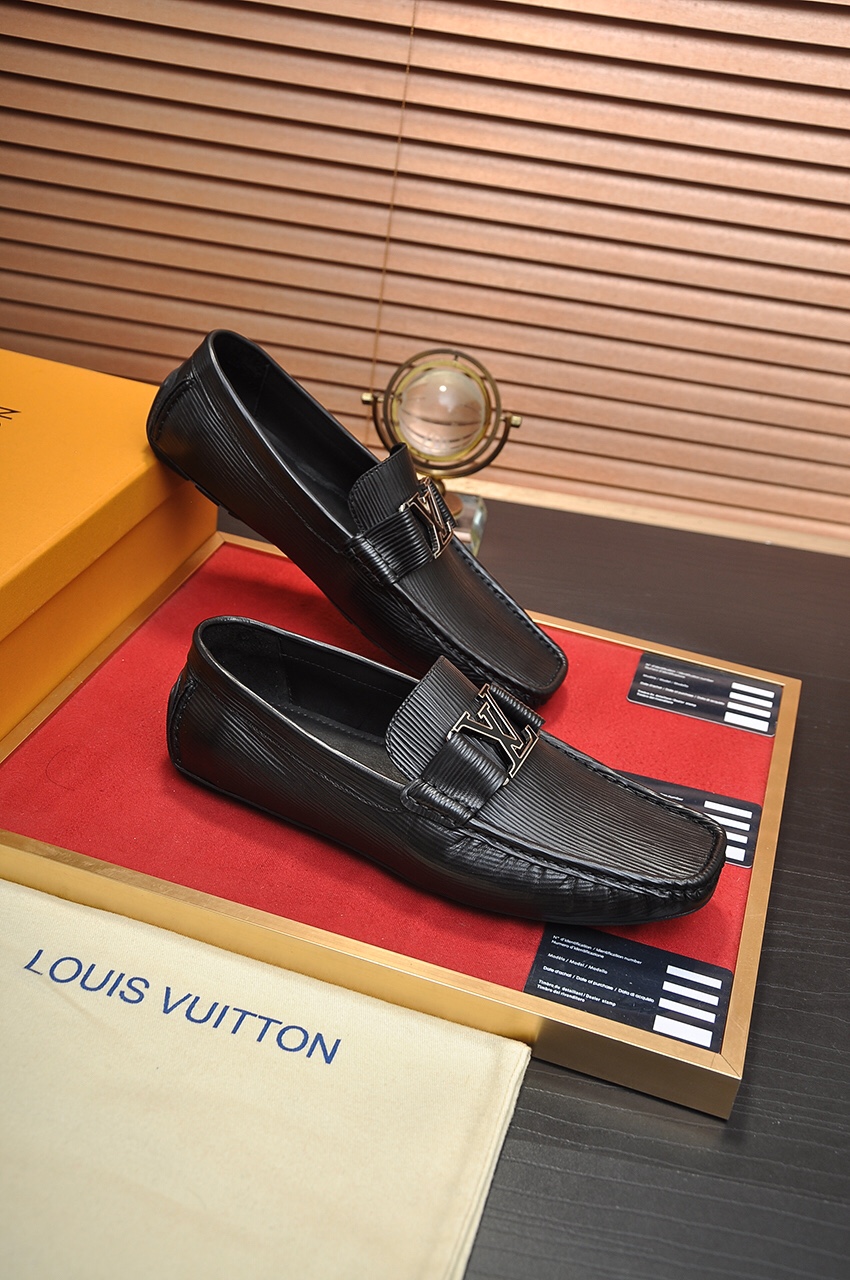 Louis Vuitton Leather Boots 1 - vstockx