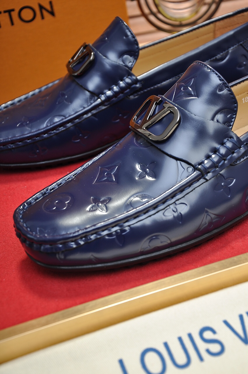 Louis Vuitton Leather Boots 51 - vstockx