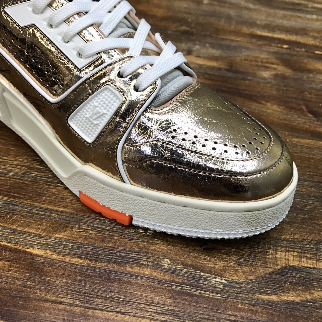 Louis Vuitton Trainer Sneakers 34 - vstockx