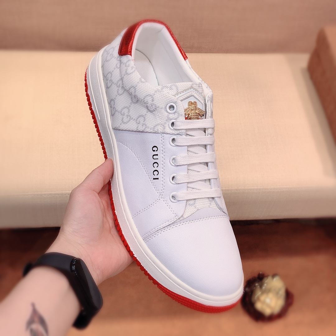 Louis Vuitton Low Top sneaker 84 - vstockx
