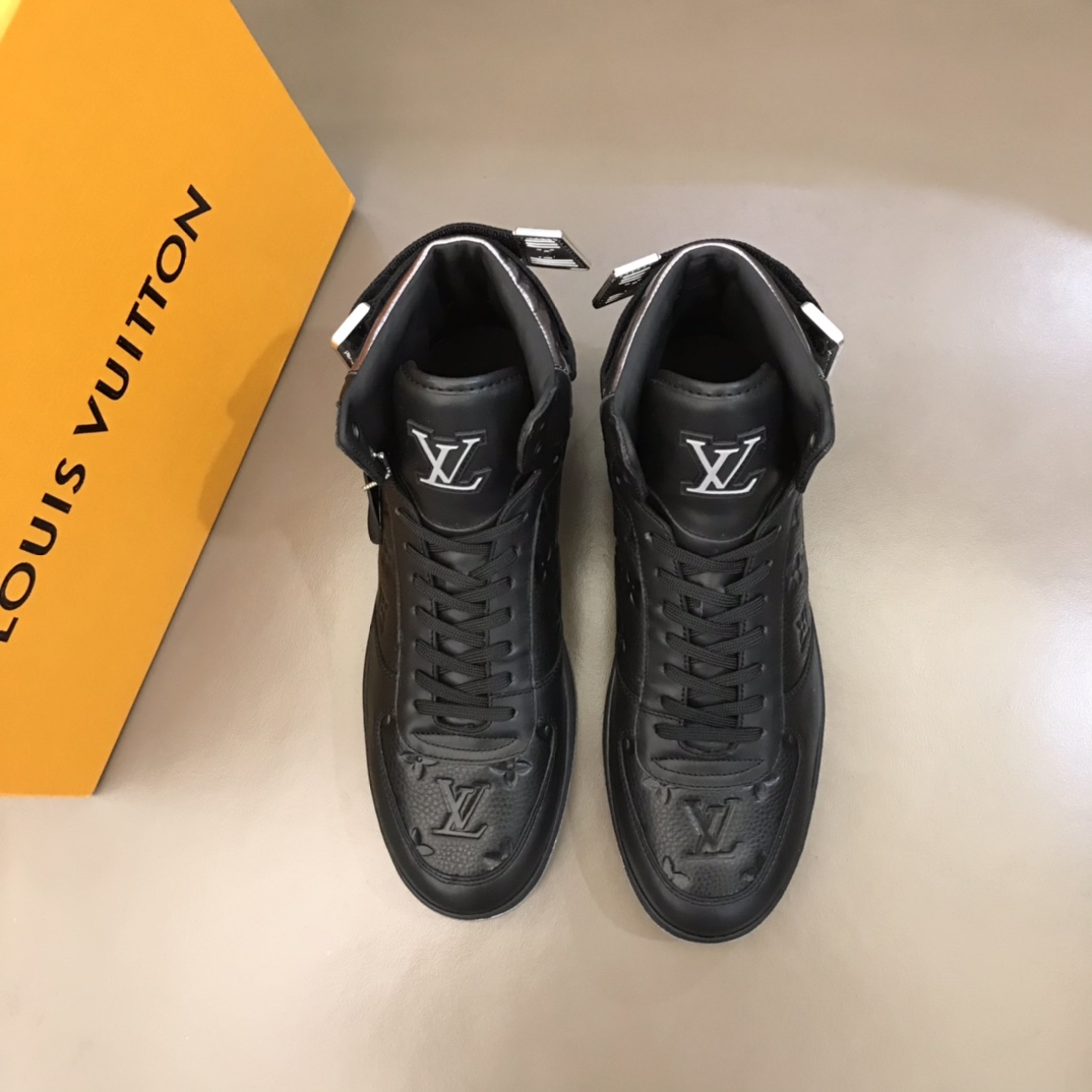 Louis Vuitton Rivoli sneaker 2 - vstockx