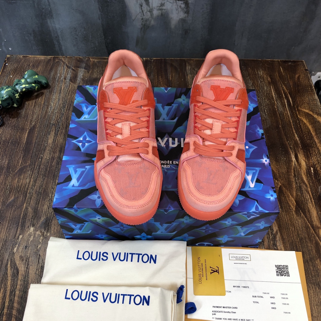 Louis Vuitton Trainer Sneakers 84 - vstockx