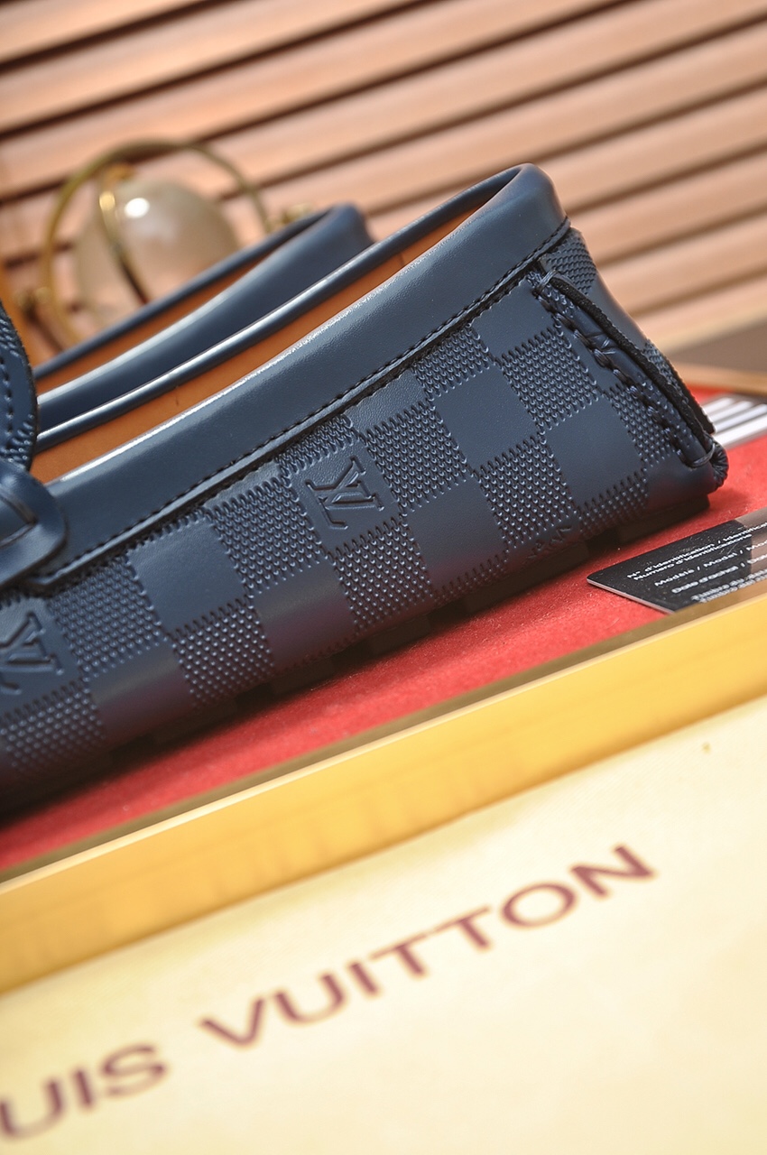 Louis Vuitton Leather Boots 35 - vstockx