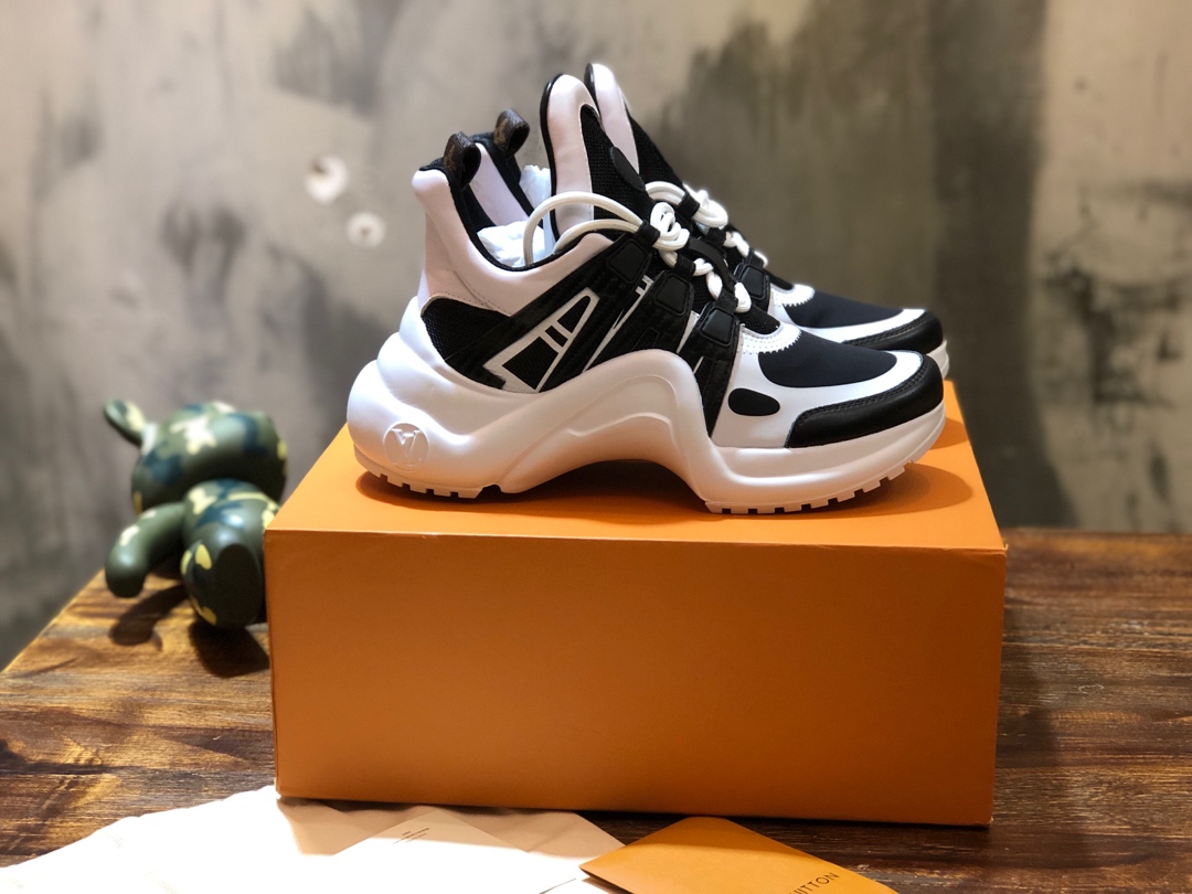 Louis Vuitton Archlight 4 - vstockx
