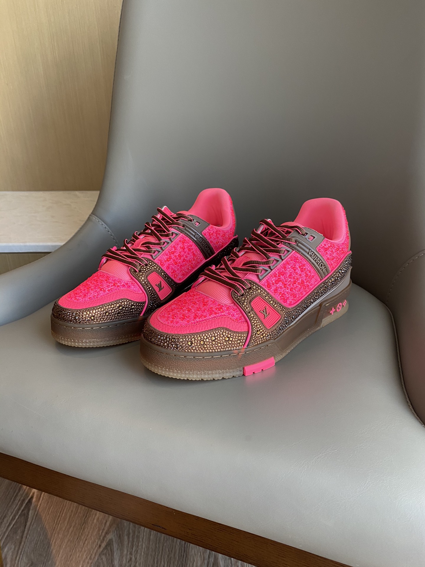 Louis Vuitton LV TRAINERS SNEAKER 9 - vstockx