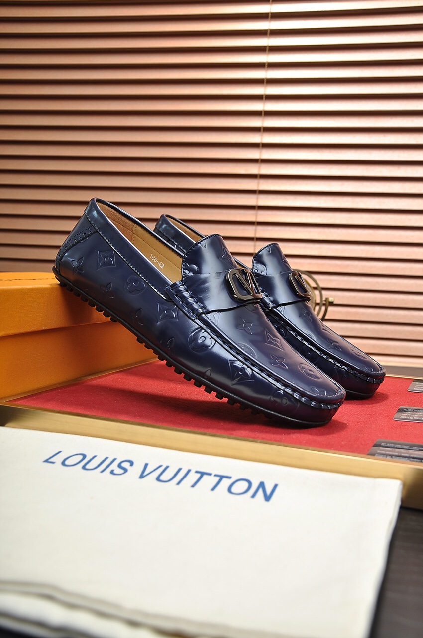 Louis Vuitton Leather Boots 51 - vstockx