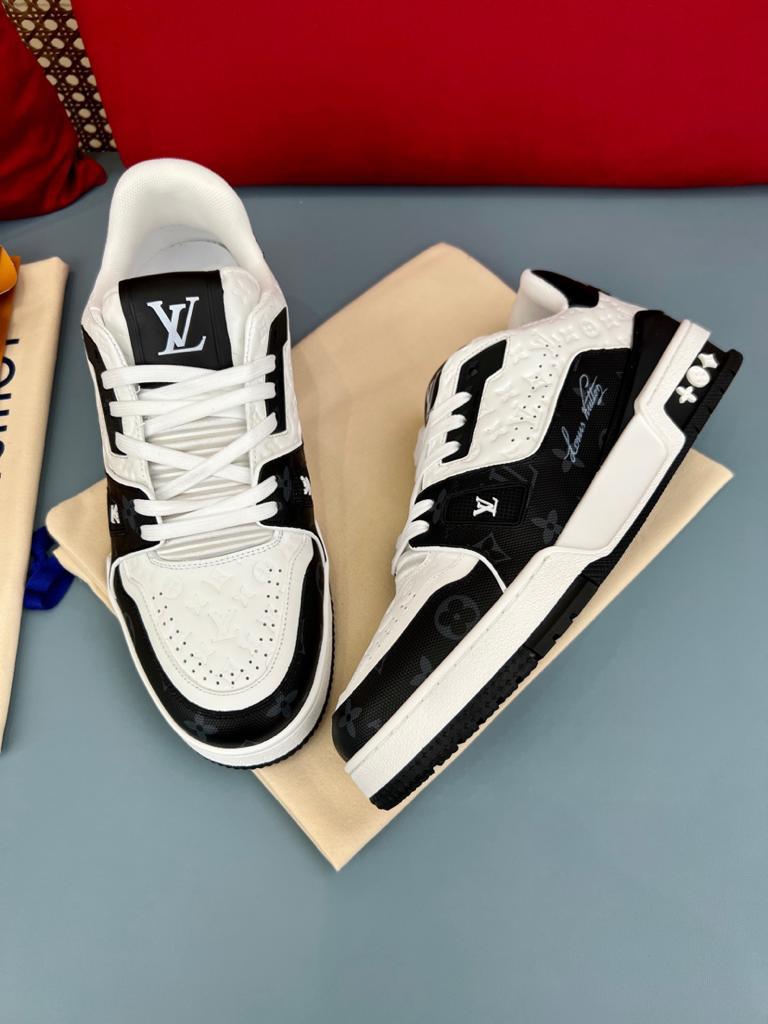 Louis Vuitton LV Trainer #54 Black White - vstockx