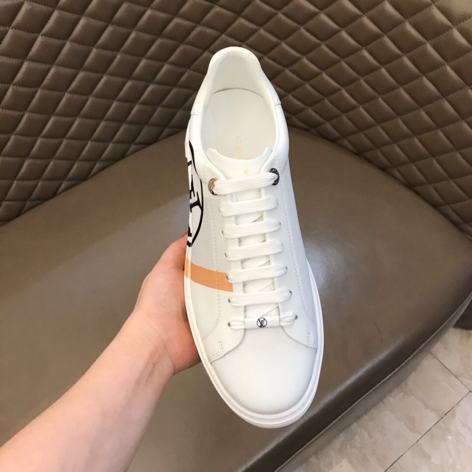 Louis Vuitton Low Top sneaker 26 - vstockx