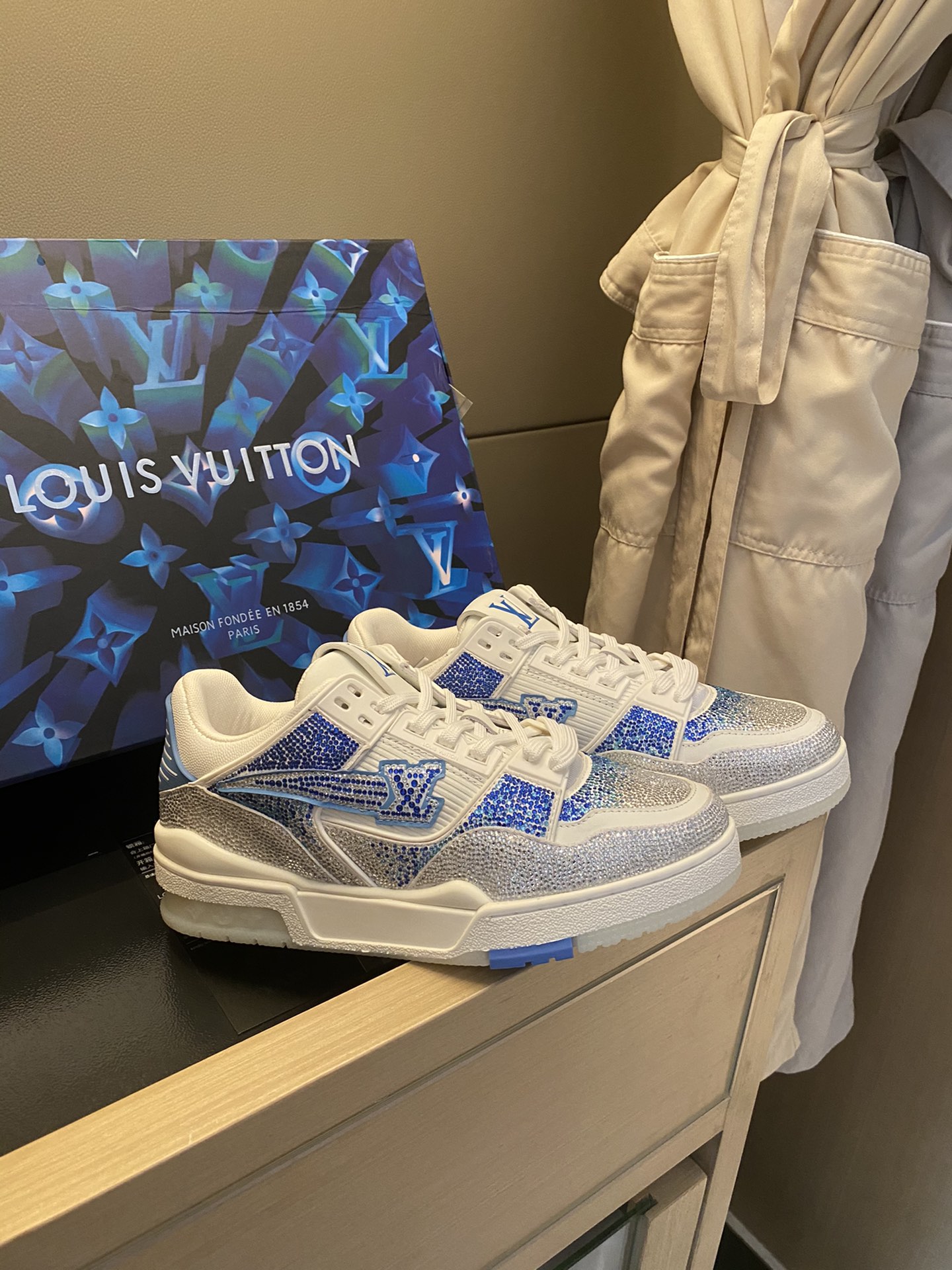 Louis Vuitton LV TRAINERS SNEAKER 9 - vstockx