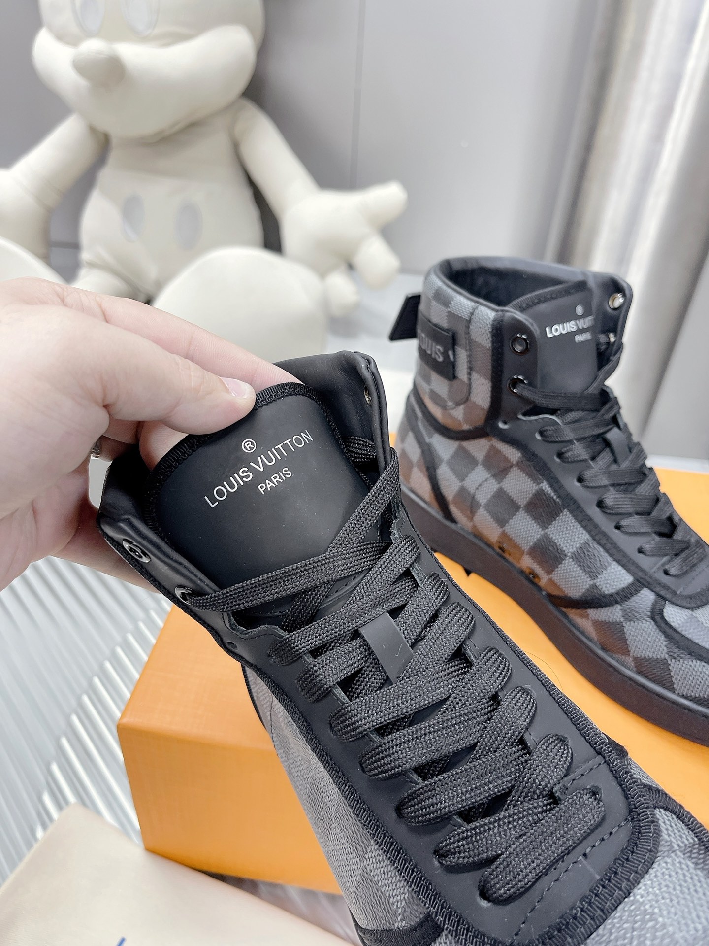 Louis Vuitton RIVOLI TRAINER BOOTS SNEAKER 11 - vstockx