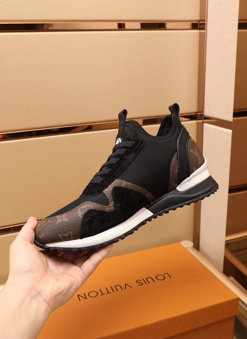 Louis Vuitton Run Away Sneaker 5 - vstockx