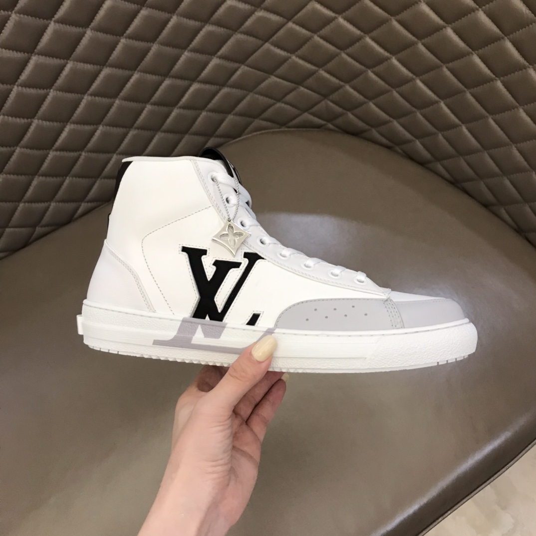 Louis Vuitton Charlie sneaker 8 - vstockx