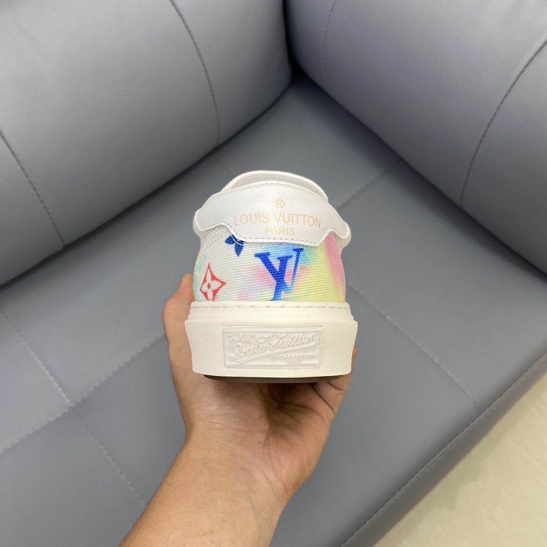 Louis Vuitton Monogram Denim sneaker 22 - vstockx