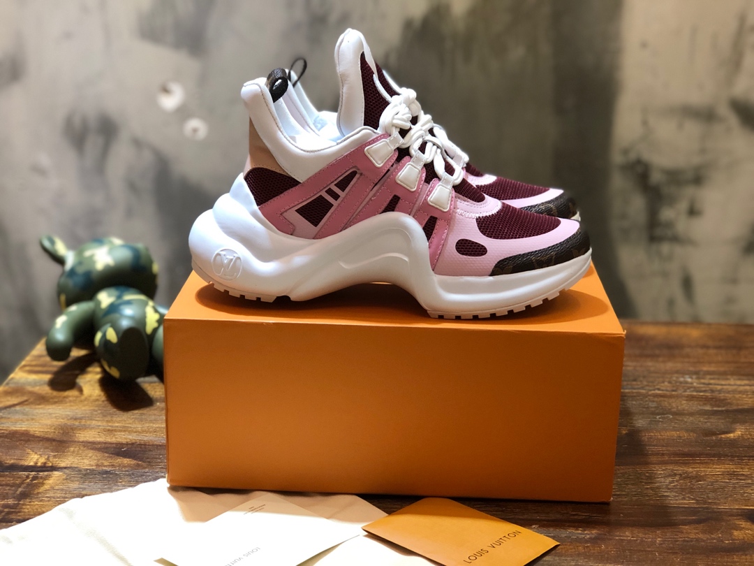 Louis Vuitton Archlight 6 - vstockx