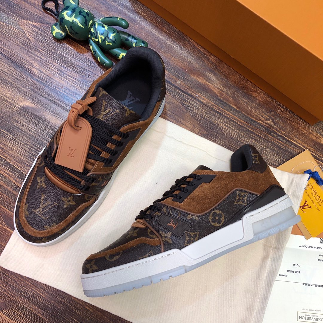 Louis Vuitton Trainer Sneakers 38 - vstockx