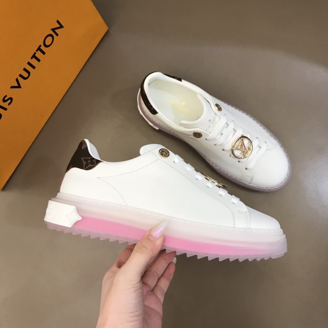 Louis Vuitton Low Top sneaker 64 - vstockx