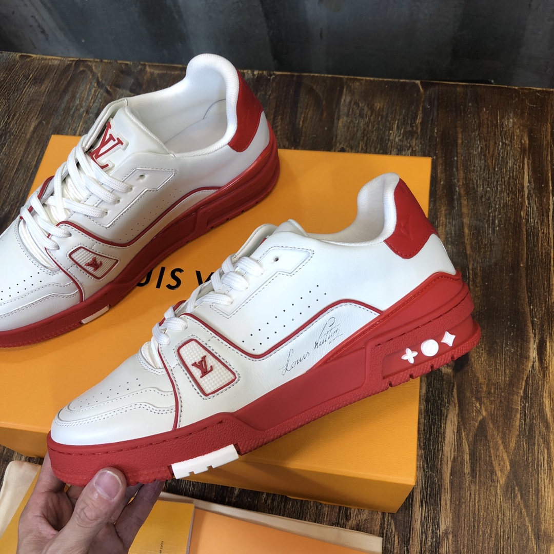 Louis Vuitton Trainer Sneakers 64 - vstockx