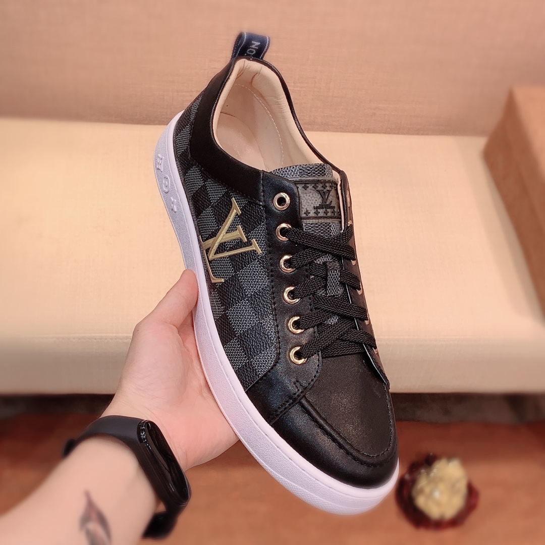 Louis Vuitton Low Top sneaker 100 - vstockx