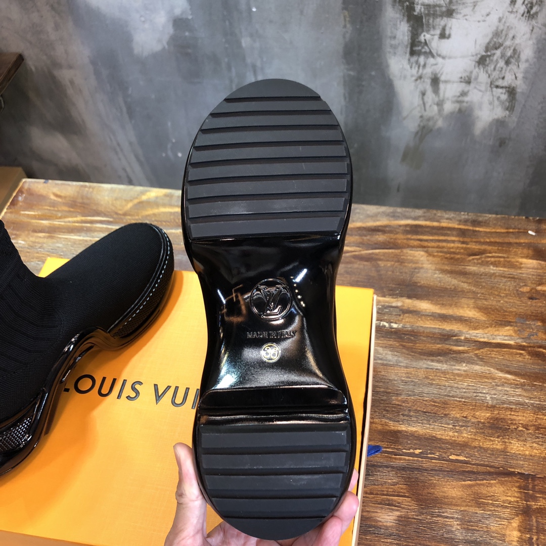 Louis Vuitton Archlight Sneaker 1 - vstockx