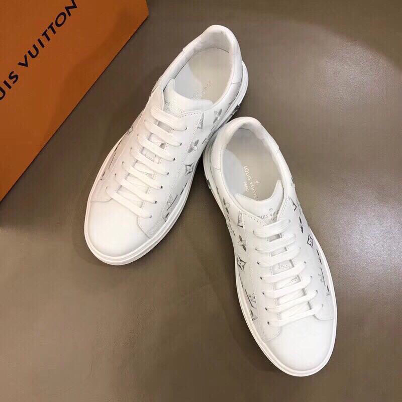 Louis Vuitton Low Top sneaker 32 - vstockx
