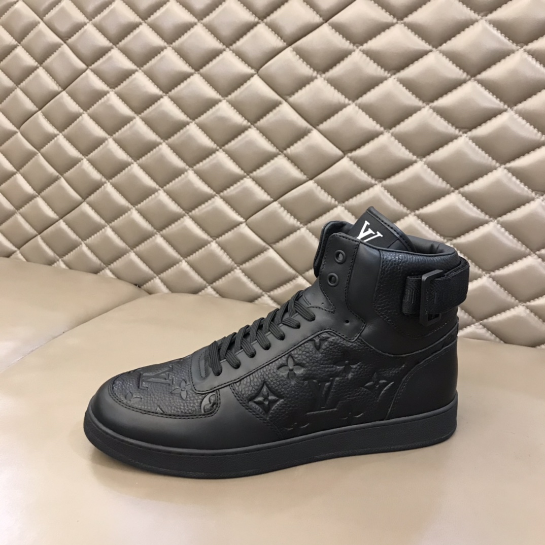 Louis Vuitton Rivoli sneaker 27 - vstockx