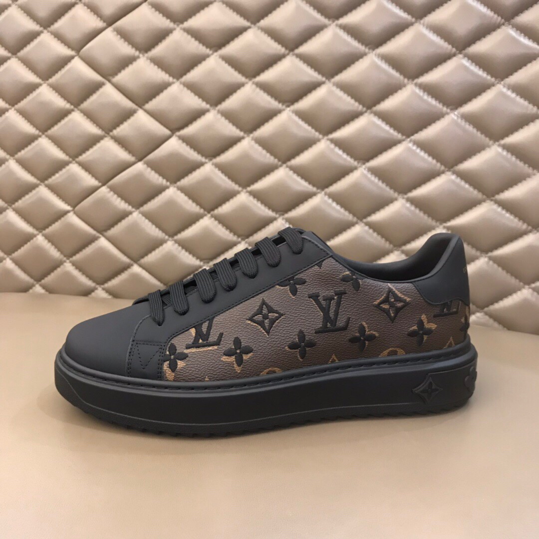 Louis Vuitton Low Top sneaker 33 - vstockx