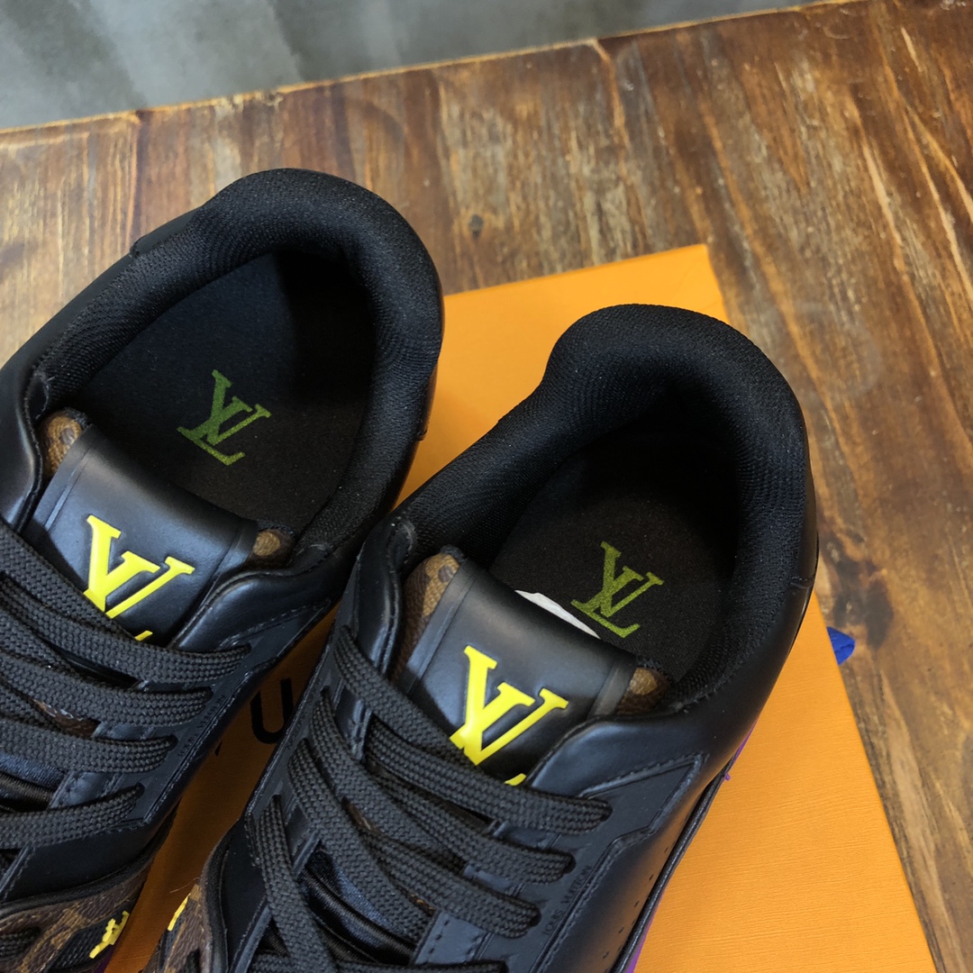 Louis Vuitton Trainer Sneakers 61 - vstockx