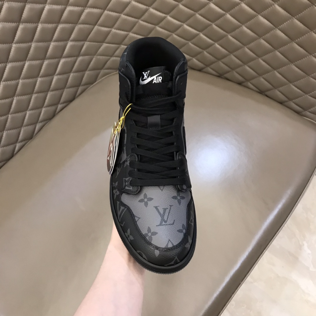 Louis Vuitton & Nike sneaker 14 - vstockx