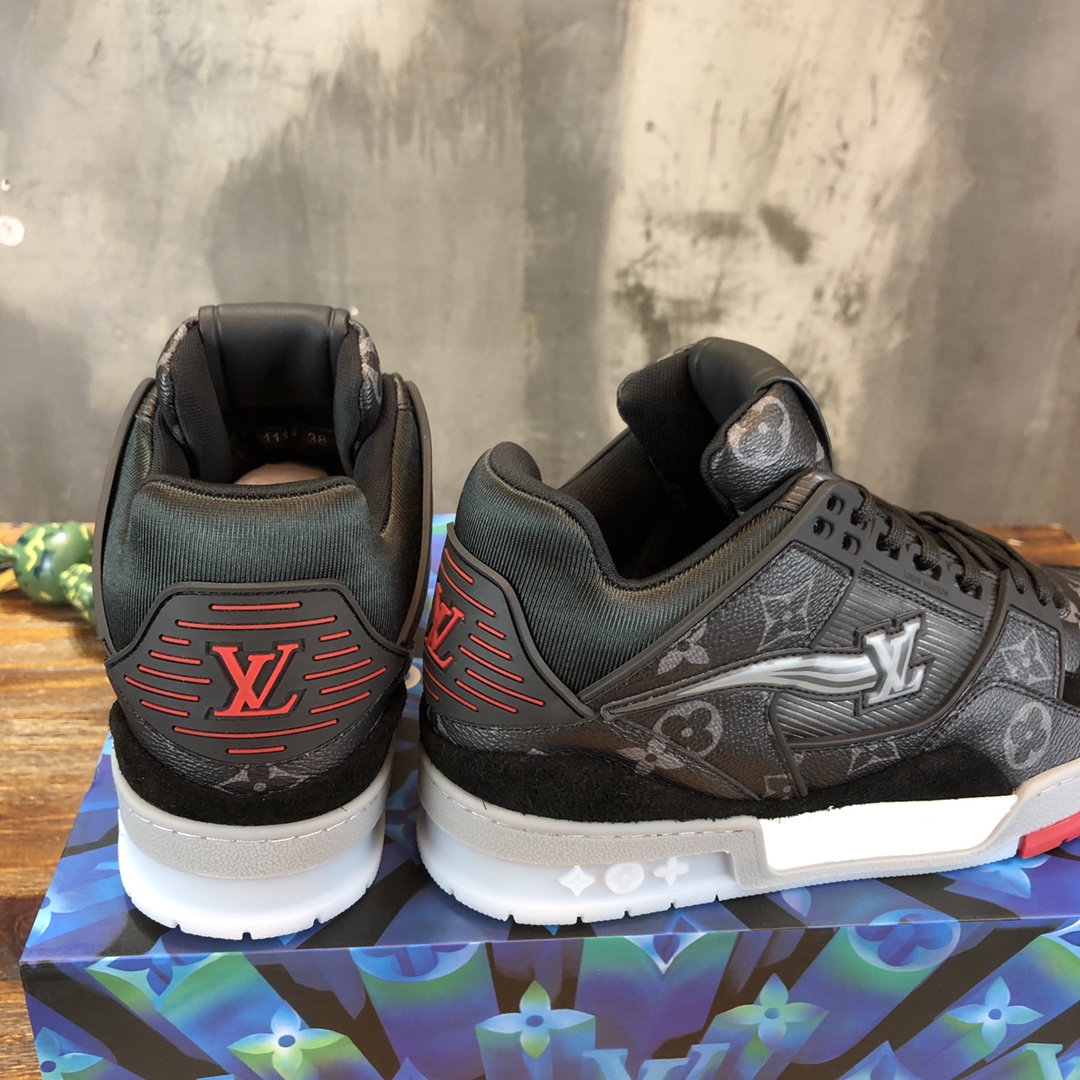 Louis Vuitton Trainer Sneakers 7 - vstockx