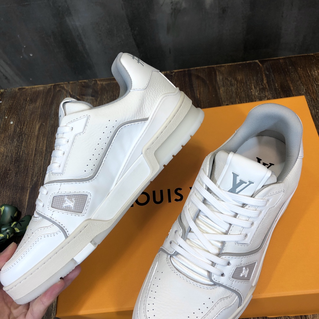 Louis Vuitton Trainer Sneakers 71 - vstockx