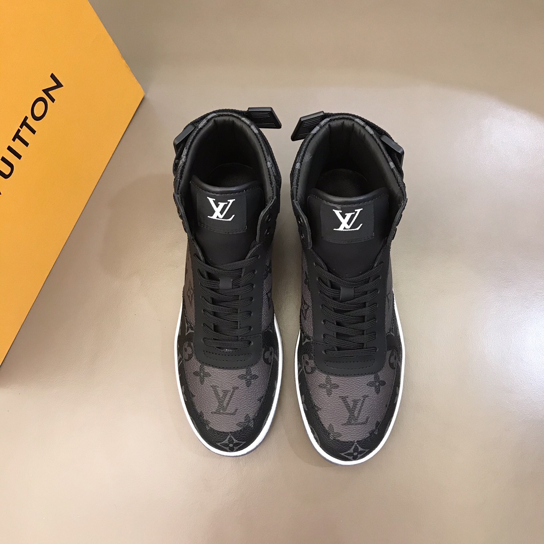 Louis Vuitton Rivoli sneaker 8 - vstockx