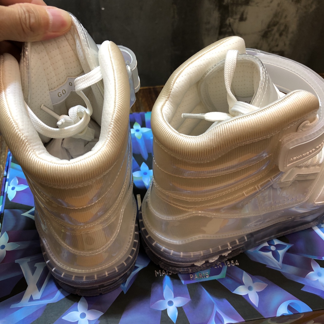 Louis Vuitton Trainer Sneakers 47 - vstockx