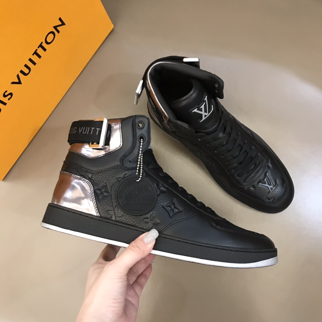 Louis Vuitton Rivoli sneaker 2 - vstockx