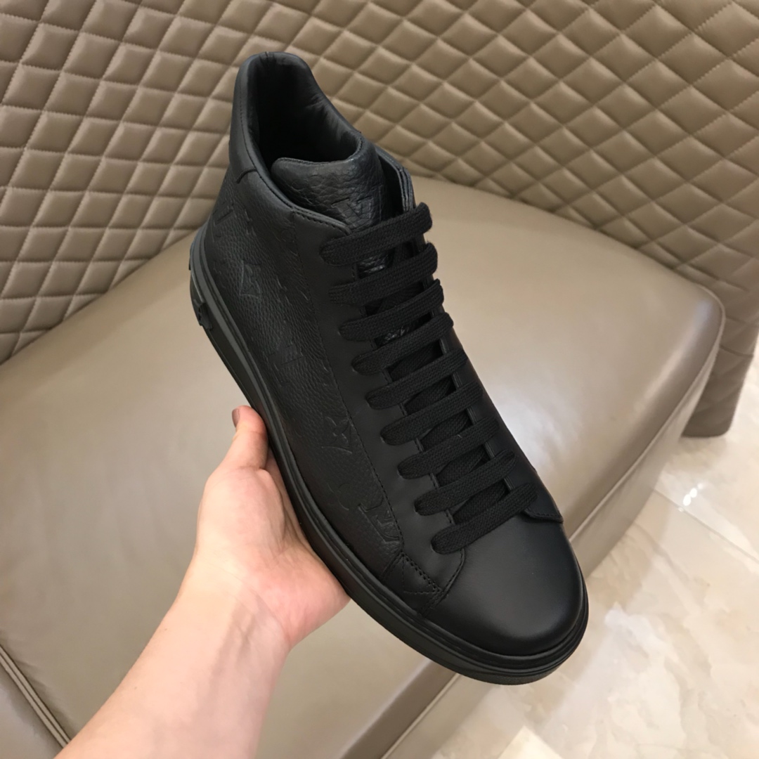 Louis Vuitton High Top sneaker 4 - vstockx