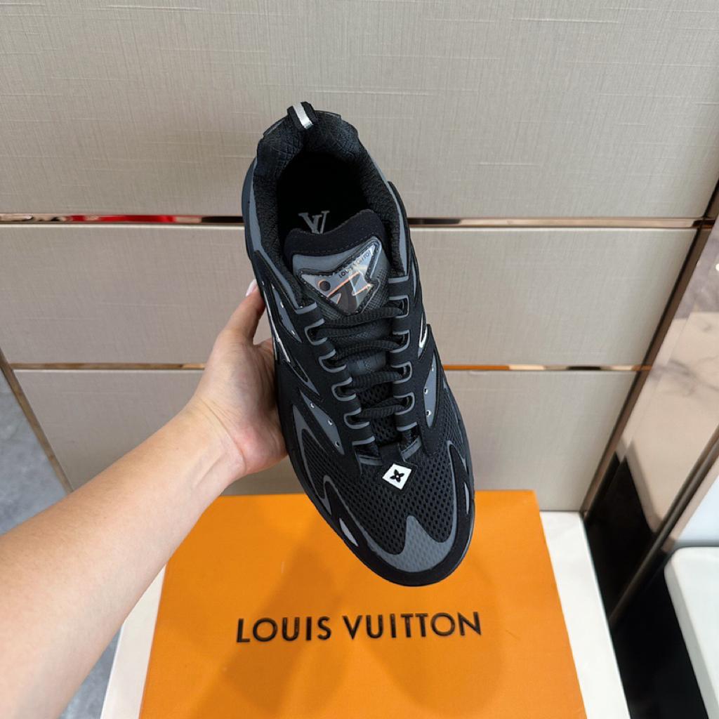 Louis Vuitton Runner Tatic Black - vstockx