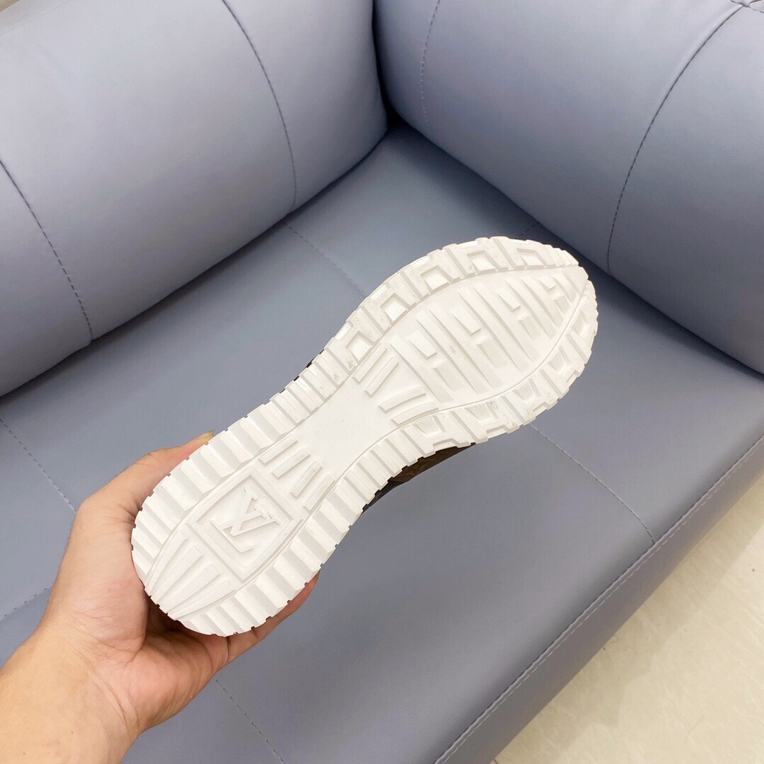 Louis Vuitton Run Away Sneaker 9 - vstockx