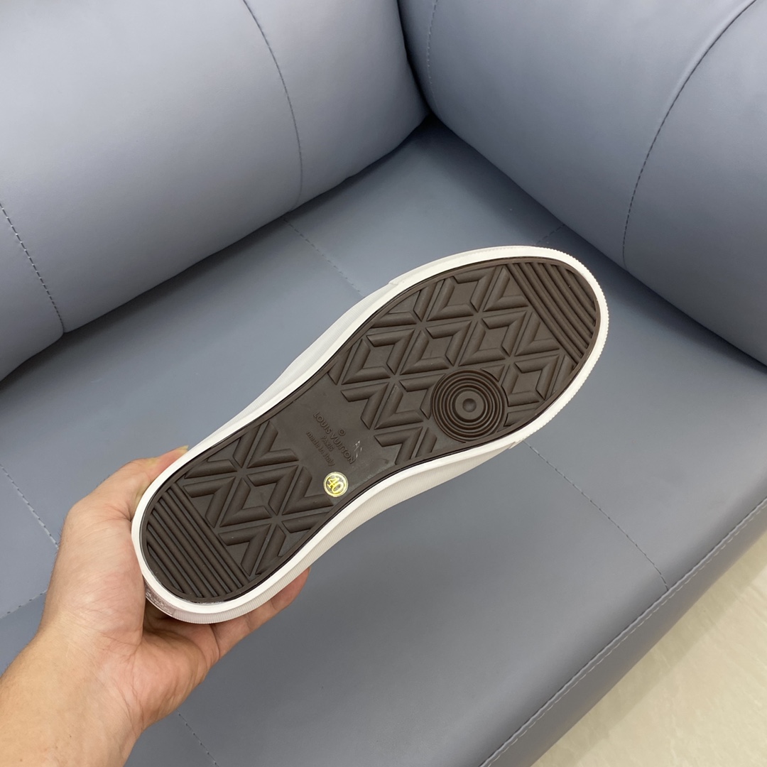 Louis Vuitton Monogram Denim sneaker 18 - vstockx