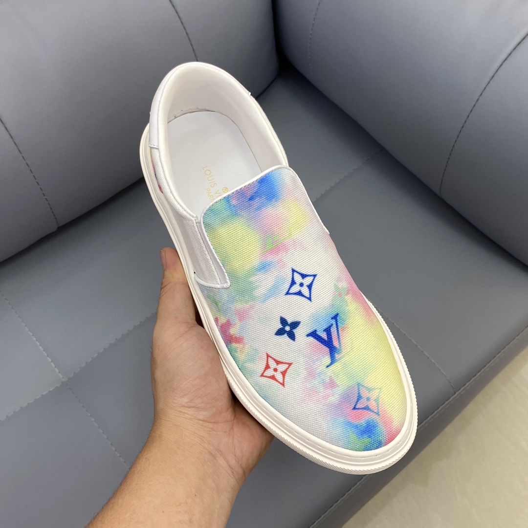 Louis Vuitton Monogram Denim sneaker 22 - vstockx