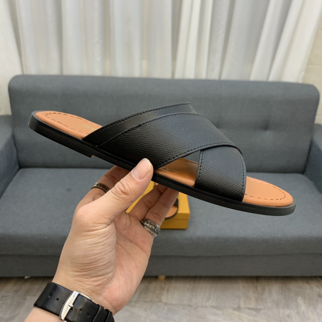 Louis Vuitton Slipper 133 - vstockx