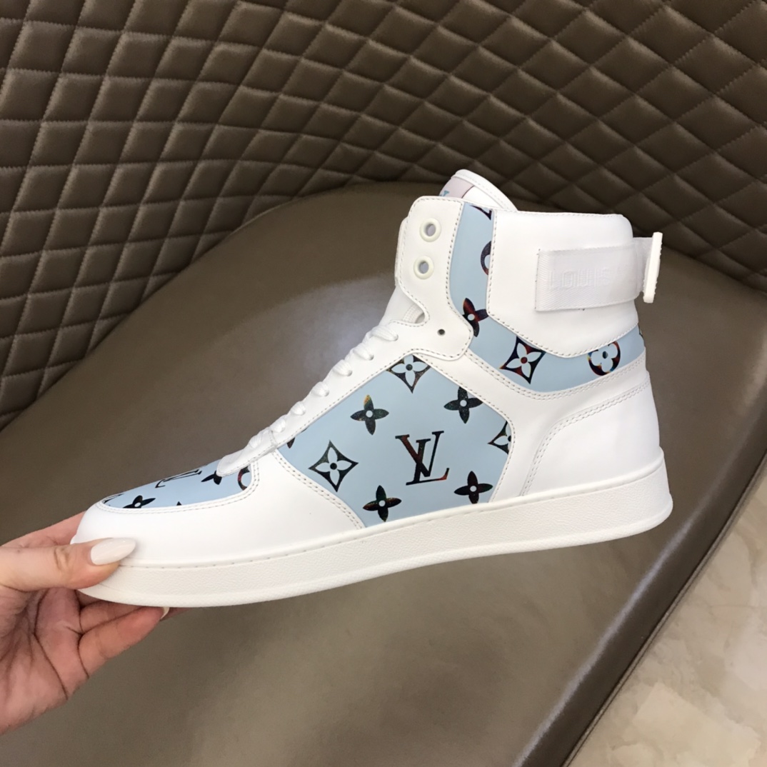 Louis Vuitton Rivoli sneaker 15 - vstockx
