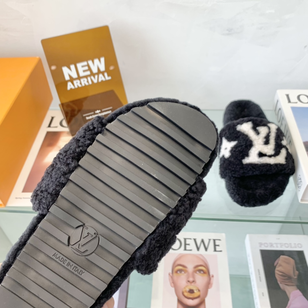 Louis Vuitton GLORIA FLAT LOAFERS WOMEN 12 - vstockx