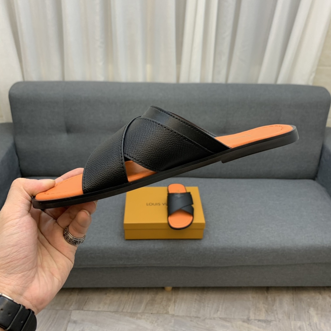 Louis Vuitton Slipper 135 - vstockx