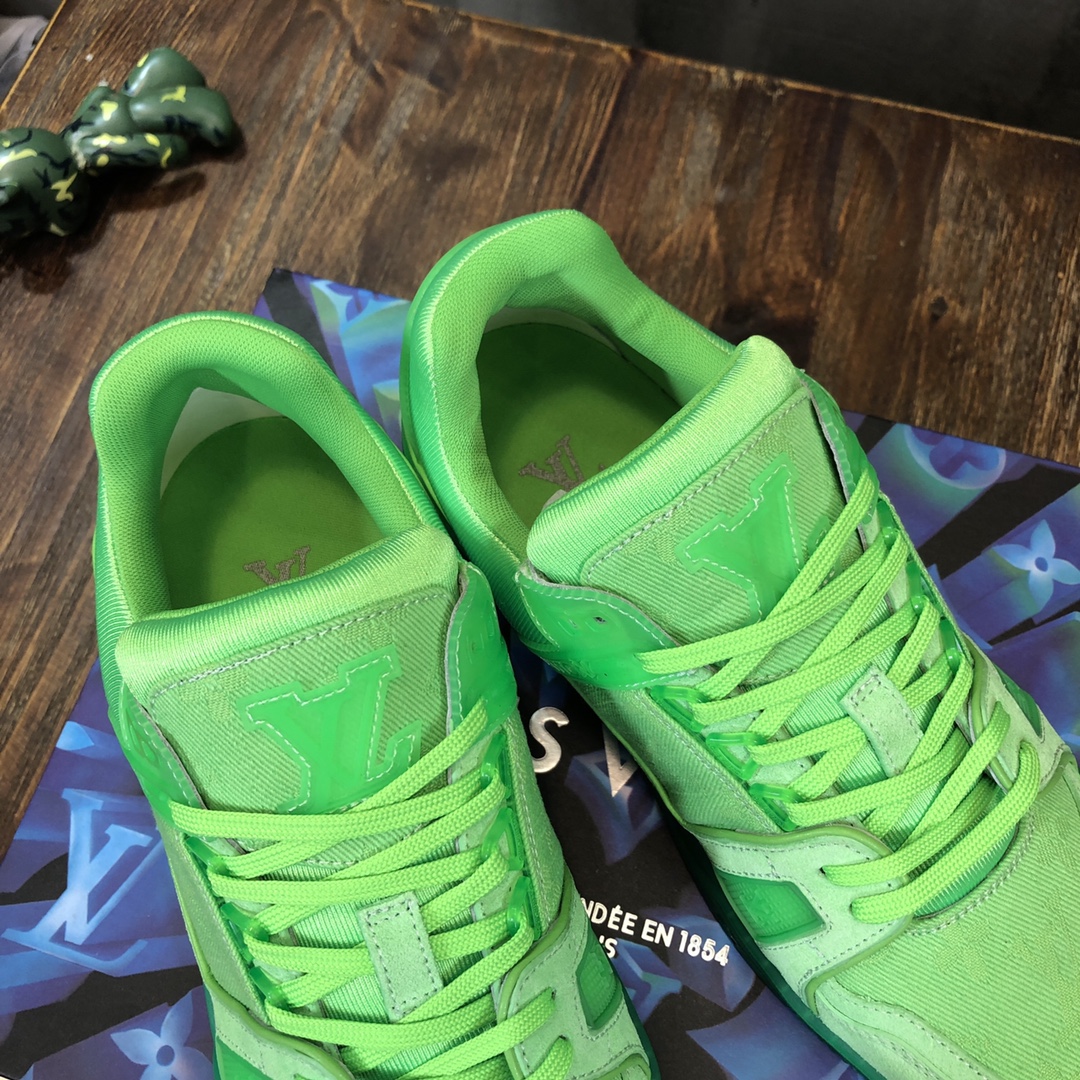 Louis Vuitton Trainer Sneakers 66 - vstockx