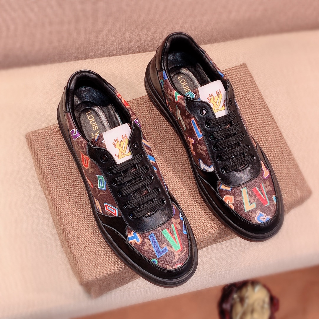 Louis Vuitton Low Top sneaker 87 - vstockx